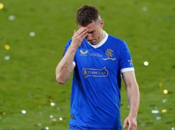 Ramsey misses crucial penalty as Frankfurt wins Europa League